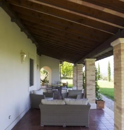 Francesa Villa